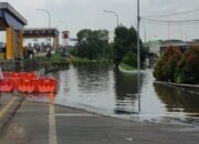 Pemerintah Didesak Turun Tangan Atasi Banjir di Jalan Tol