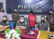 Kajati Kalteng Tahan Kades dan Bendahara Desa Tarusan, Terjerat Korupsi Rp1 Milyar lebih