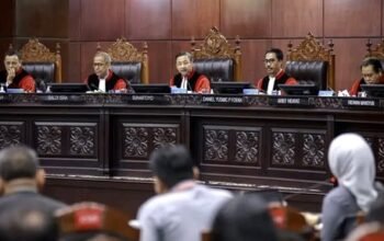 Uji Materi UU Cipta Kerja Soal Kuota Internet Hangus, MK Panggil Operator Seluler