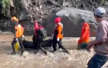 Tim SAR Gabungan Berhasil Temukan Dua Jenazah Korban Banjir Lahar Dingin Merapi