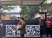 Demo Mahasiswa Desak Cabut Izin Tambang PT MUTU di Kantor Bahlil