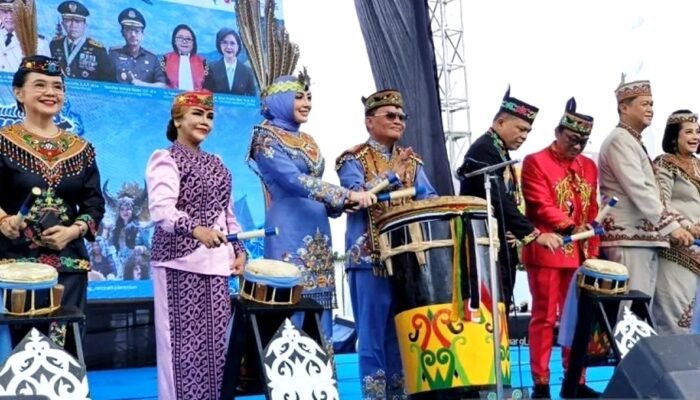 Meriahkan Hari Jadi Kalteng Ke-69, Gubernur Agustiar Sabran Resmi Buka FBIM 2026