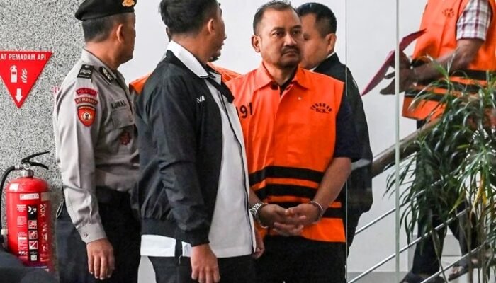 KPK Tahan Bupati Pemalang Anom Widiyantoro, Usai OTT dan Sita Uang Rp2 Miliar
