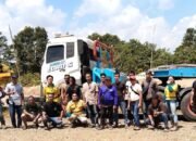 Tuntut Hak Gaji, Eks Karyawan PT PKS dan PT KSJ di Barsel Tahan Alat Berat Perusahaan