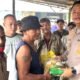 Sambangi Pangkalan Ojek, Kapolres Barsel Ajak Warga Laporkan Karhutla dan Utamakan Keselamatan